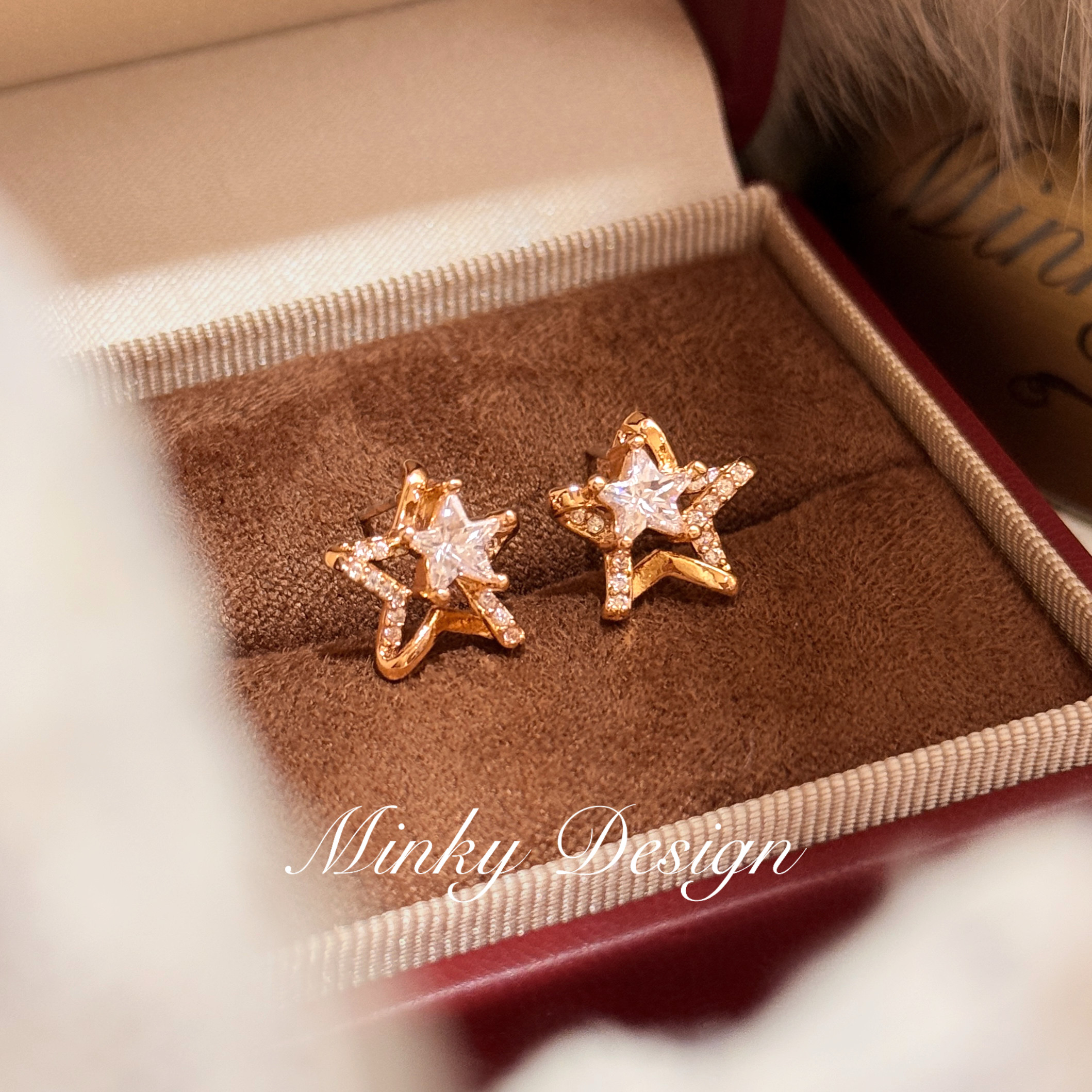 「绯夜星辰」精致感星星耳钉硅胶耳夹女生无耳洞简约百搭耳环耳饰