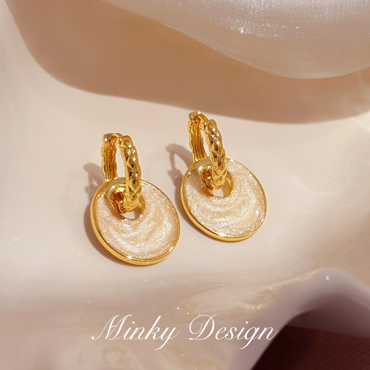 「漫游月光」设计感耳钉精致耳饰蚊香盘耳夹无耳洞日常百搭耳环女,饰品/流行首饰/时尚饰品新,耳夹,淘宝优惠券,粉丝福利购,淘宝优惠卷