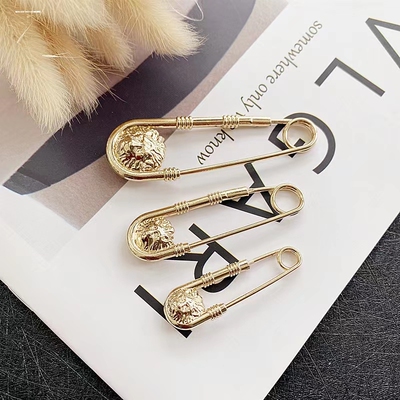 气质胸针高档女 复古做旧毛衣饰品大号胸针 粗旷装饰黄铜别针