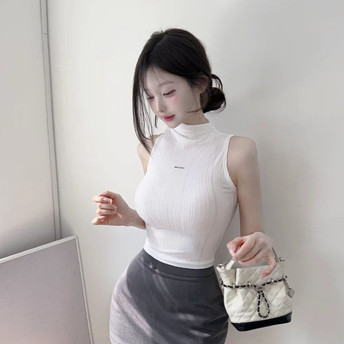 显身材掐腰无袖背心挂脖上衣女