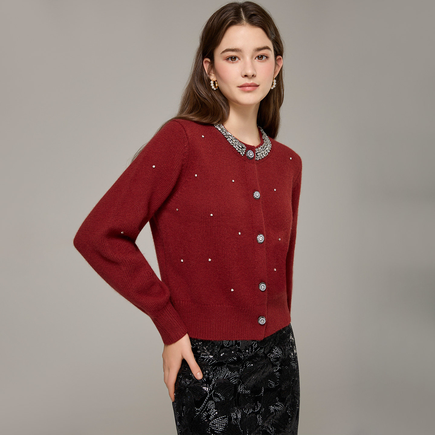 重工镶钻领气质针织衫外套上衣