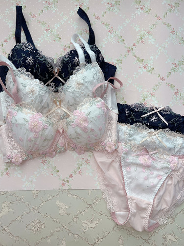 R家女士聚拢内衣薄款文胸