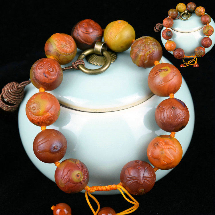 天然宣化战国红玛瑙南红俏雕收藏级精品十二生肖佛珠手串手持手链