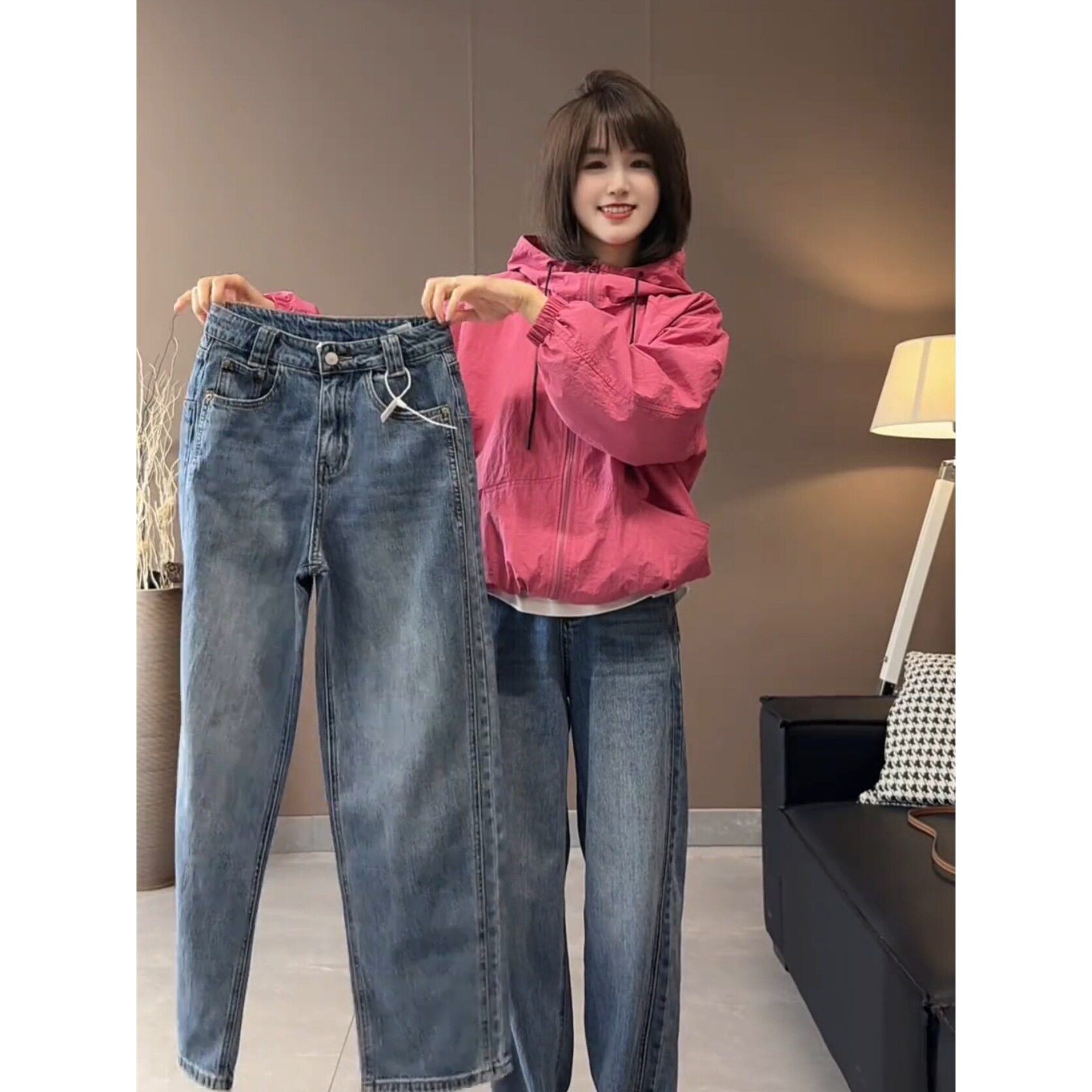 法国cherry kitty短款连帽冲锋衣外套女春装流行高级感宽松减龄