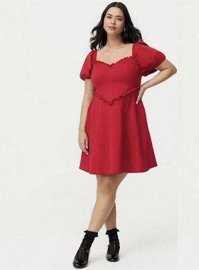 TORRID千金风红色方领泡泡袖连衣裙女大码名媛风小礼服平时可穿