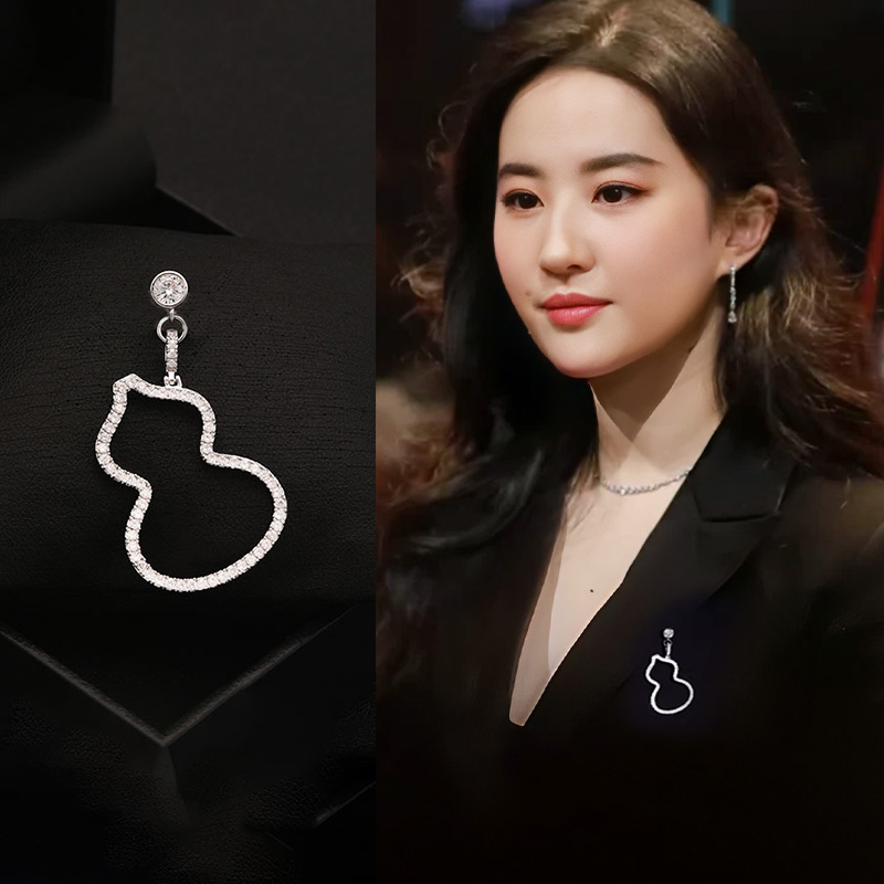 银色葫芦胸针高级感轻奢