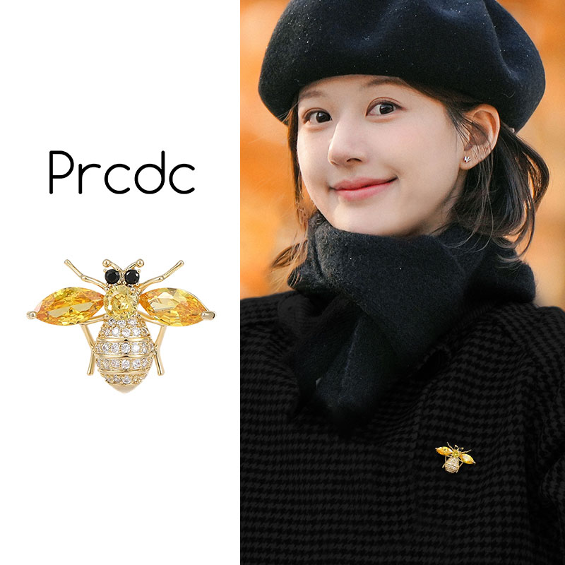 蜜蜂胸针女轻奢高级感