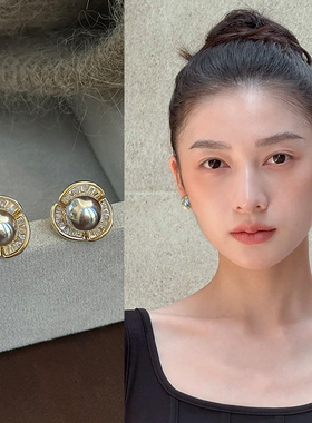 银灰色珍珠款设计感耳钉女2025新款爆款高级轻奢耳环独特漂亮耳饰