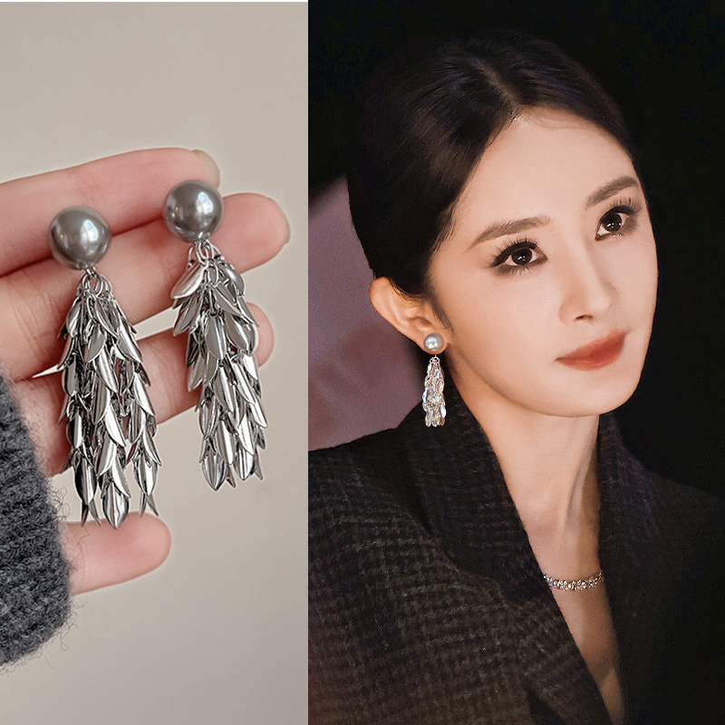 清冷风珍珠款麦穗流苏耳环