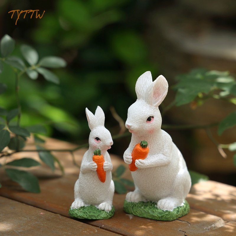 可爱卡通微景观可爱动物卡通抱胡萝卜小兔子园艺树脂花园桌面摆件,家居饰品,桌面摆件,淘宝优惠券,粉丝福利购,淘宝优惠卷