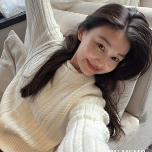 C1238 针织开衫 HUMSMR 冬上新麻花休闲短款