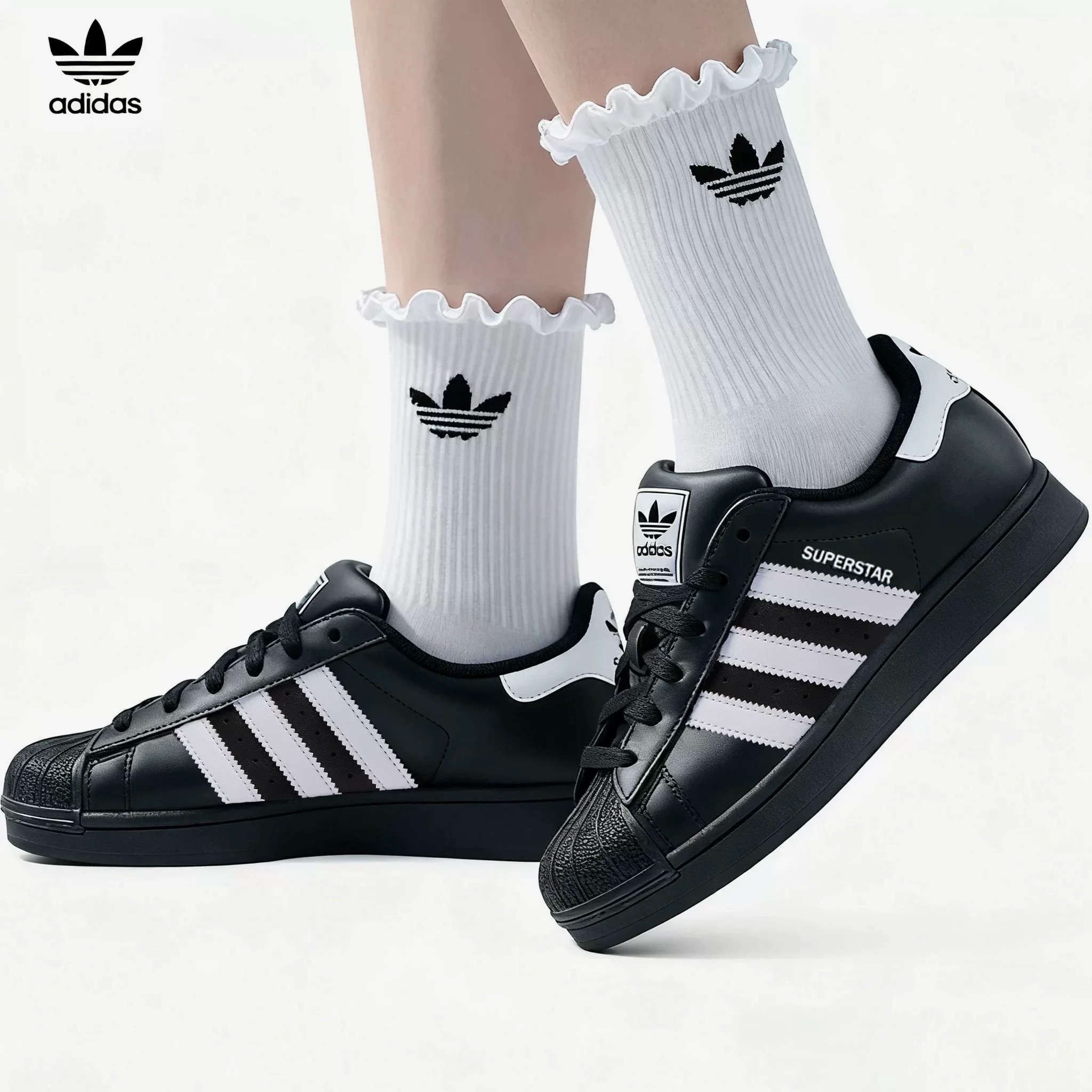Adidas阿迪达斯三叶草经典板鞋