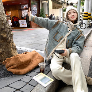羊羔毛牛仔厚外套女2024冬港风宽松设计感洋气小个子皮毛一体棉衣图片