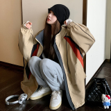 卡其色