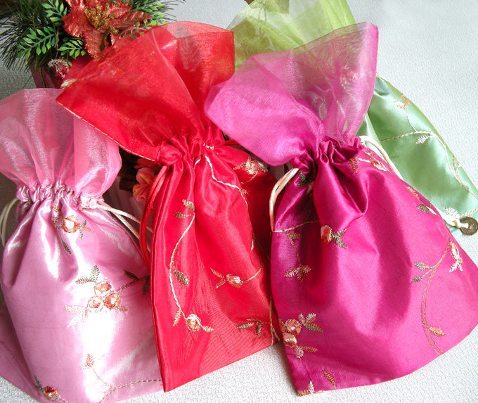 超值特卖朦沙中式绣花抽包礼品袋中号锦缎布袋子收纳袋糖果喜袋