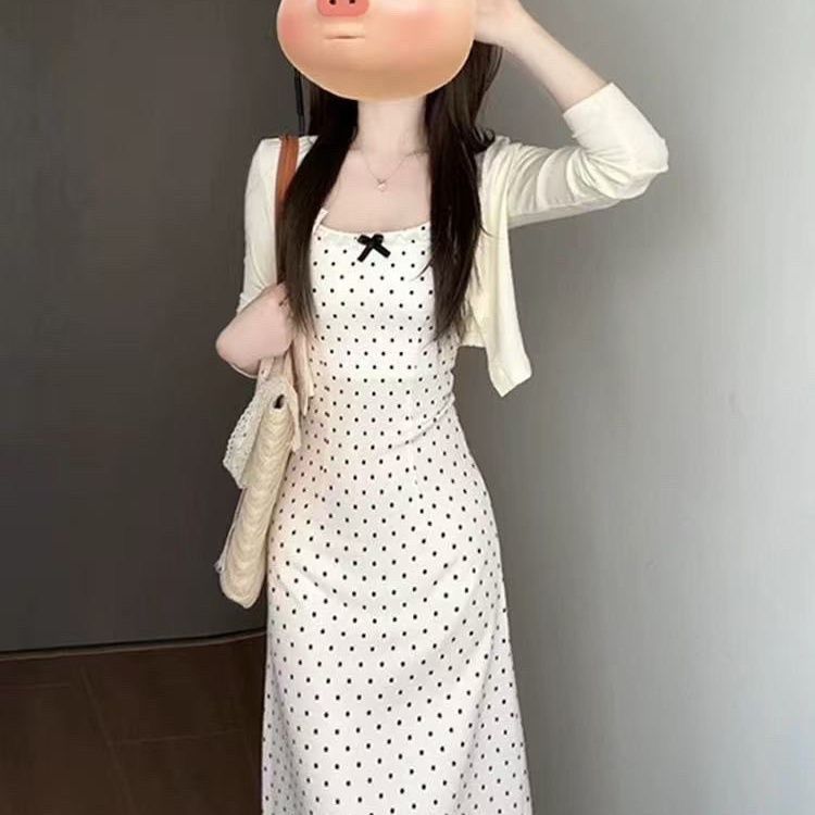 织物猪波波奶茶点吊带连