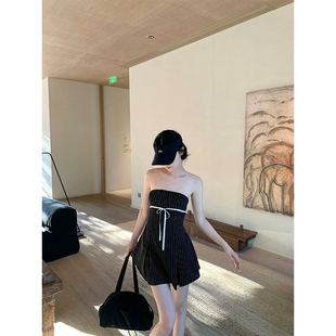 黑条条纹抹胸连衣裙上衣 2025ss GYOKUU 图多盖洛