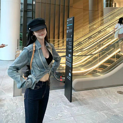 GYOKUU 浅蓝色水洗磨白短款加长袖牛仔外套