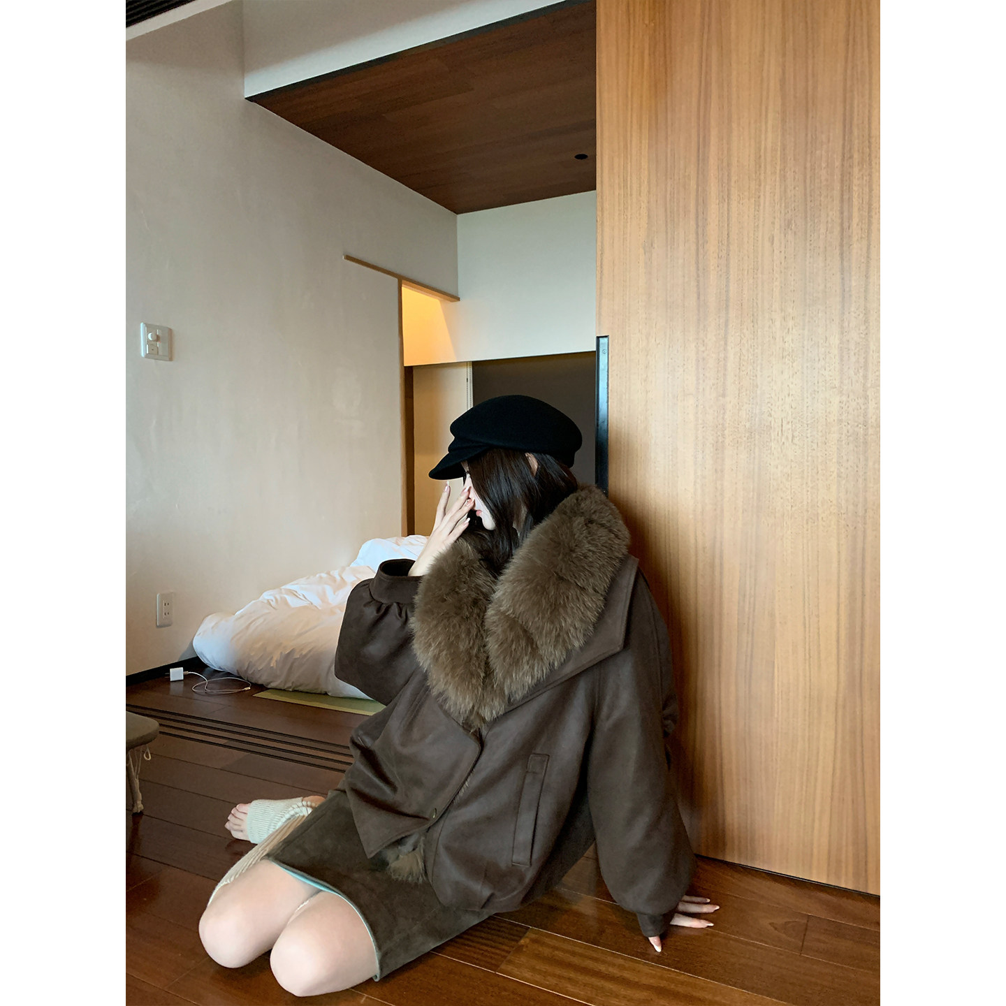 GYOKUU 【90s日杂】90白鹅绒棕色麂皮绒狐狸毛领宽松羽绒服