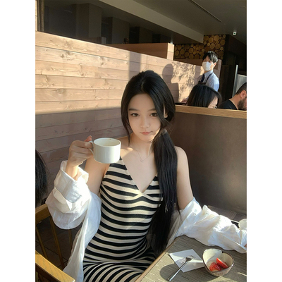 GYOKUU 黑米条纹V领长款针织连衣裙海边度假裙