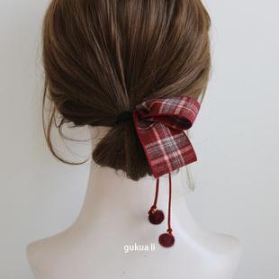 GUKUALI复古格纹蝴蝶结毛球流苏发夹高级感边夹盘发器新年发饰