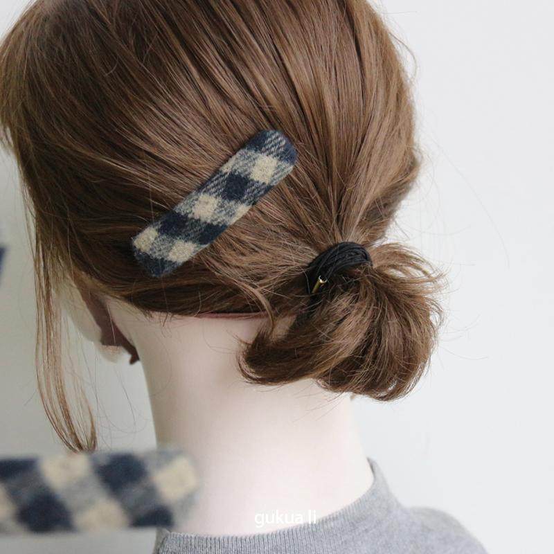 复古藏青格纹布艺发夹