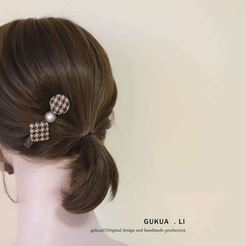 古典千鸟格欧式珍珠边夹蝴蝶结