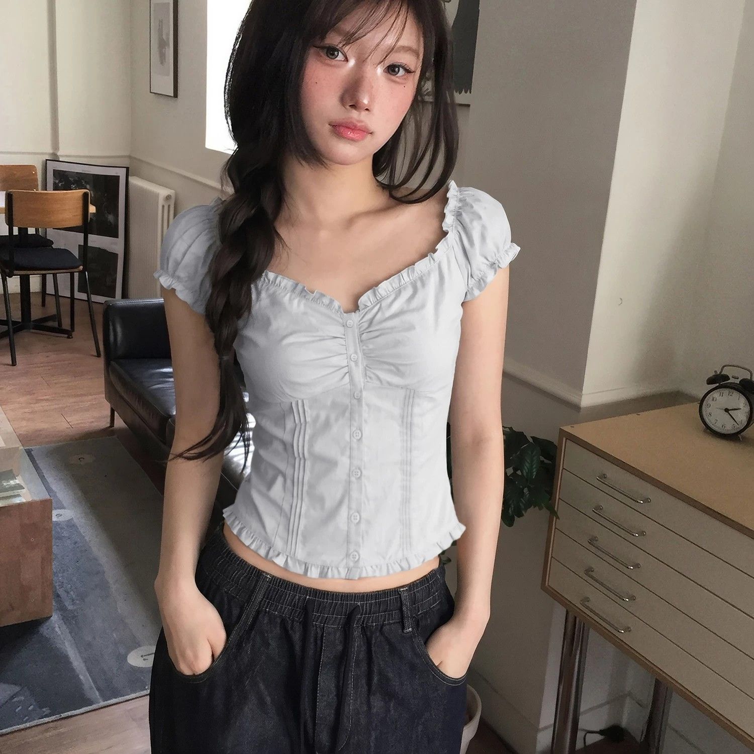 法式甜美泡泡袖V领显瘦短袖T恤