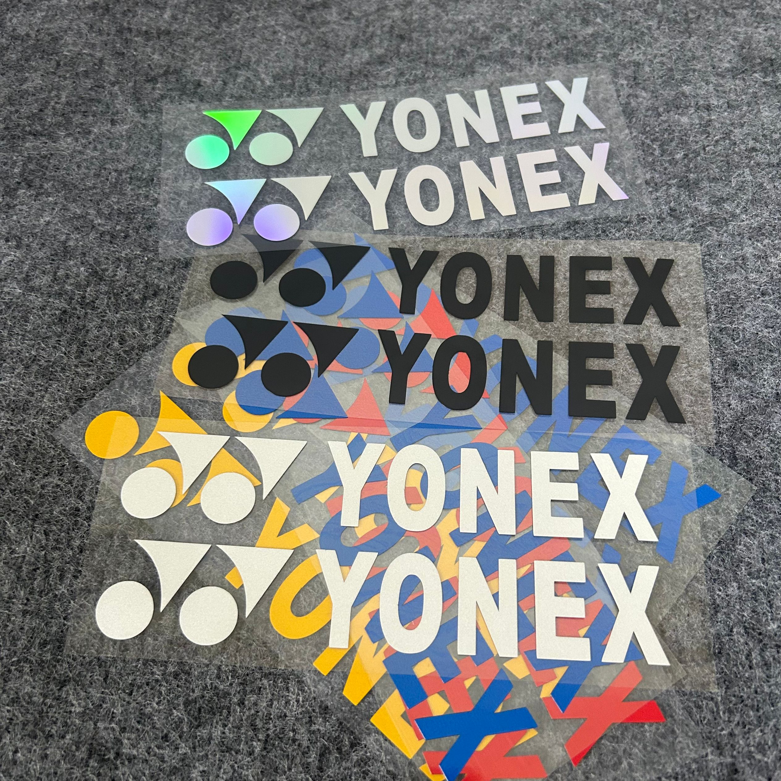 尤尼克斯羽毛球筒logo贴纸汽车后窗玻璃yonex标志防水防晒反光