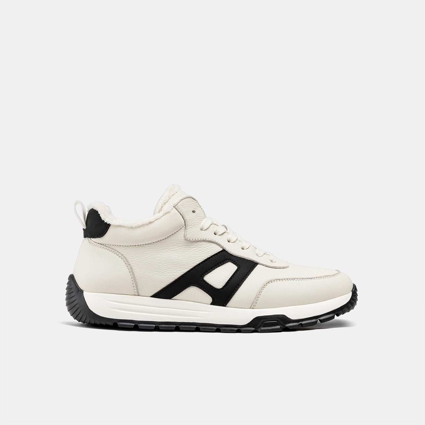 奥康冬季男加绒防滑德训休闲鞋