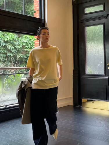 2026早秋新款圆领短袖T恤女宽松百搭时尚