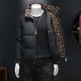 2025男冬季短款羽绒服潮流翻领印花轻奢风休闲修身外套8617P335，男装羽绒服，电商D220