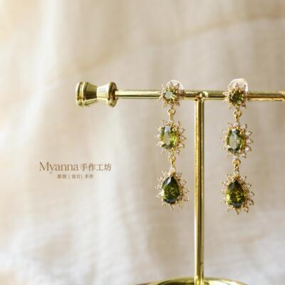 绿宝石坠子|复古 法式宫廷精致小众轻奢橄榄绿水滴耳环耳钉/耳夹