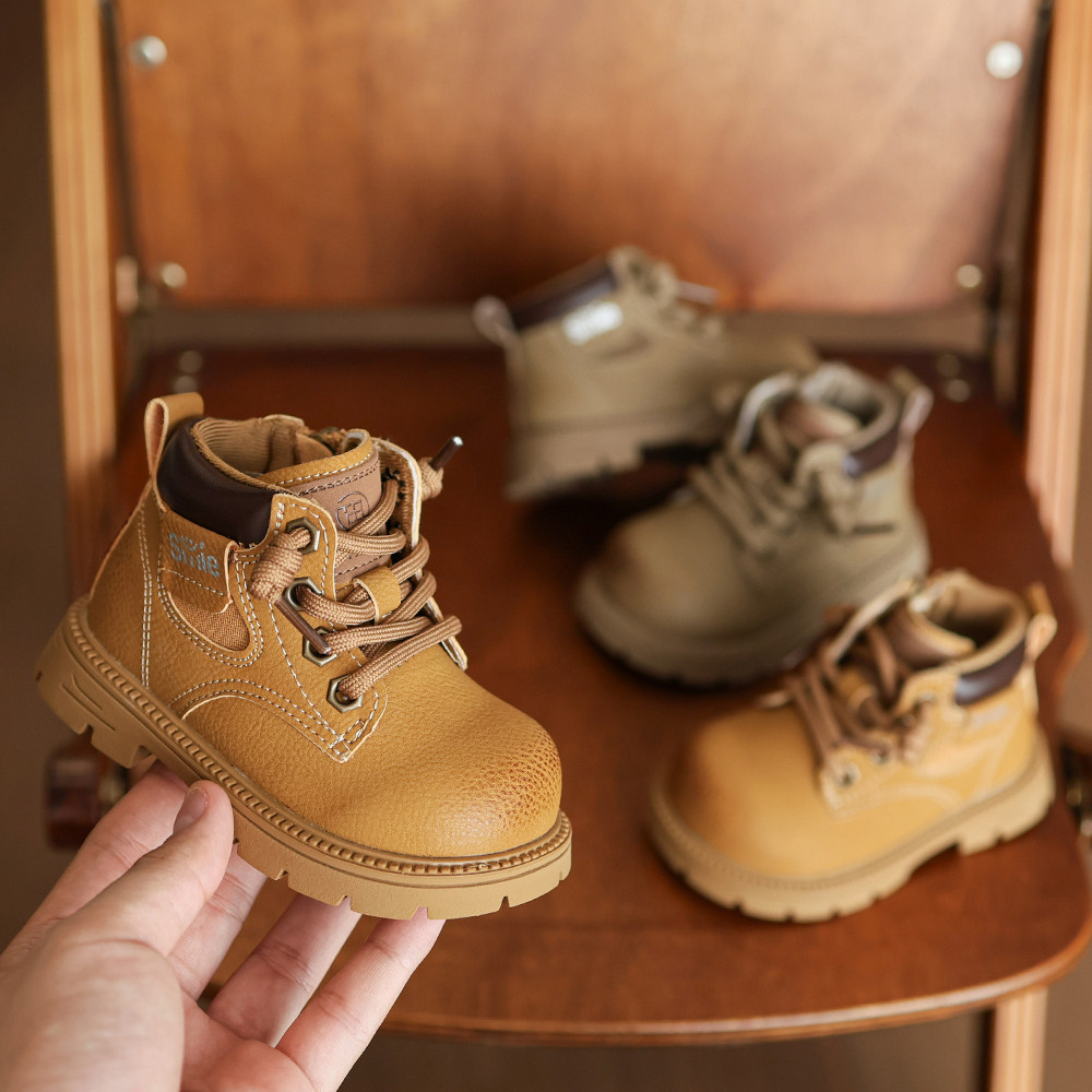 2025秋冬新款儿童马丁靴宝宝小黄靴男童靴子英伦风女童皮靴工装风