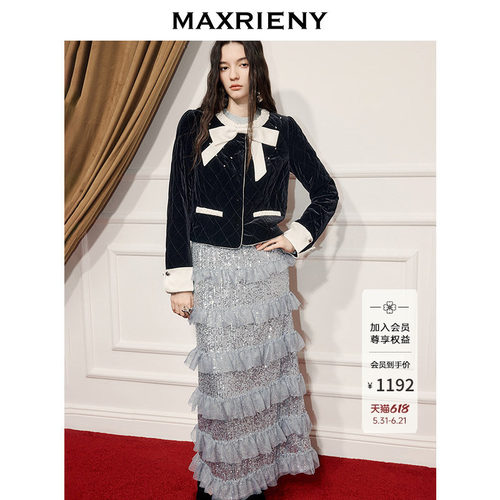 MAXRIENY黑色丝绒短棉服
