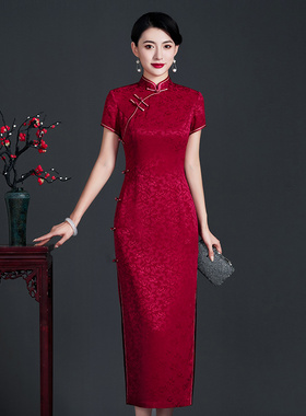 婚礼婆婆旗袍复古长款酒红色醋酸缎提花传统婚礼妈妈婚宴春季旗袍