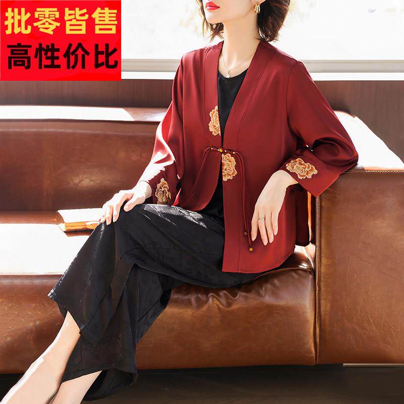 中老年女装新中式三件套 2025秋装中国风藏青刺绣外套 宽松聚酯纤