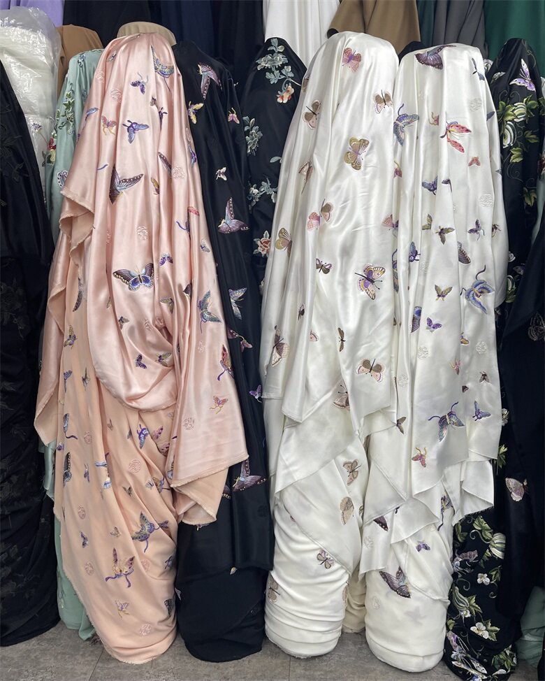 高定清代敞衣绣花醋酸重工刺绣面料彩蝶绣花布料汉服国风旗袍面料