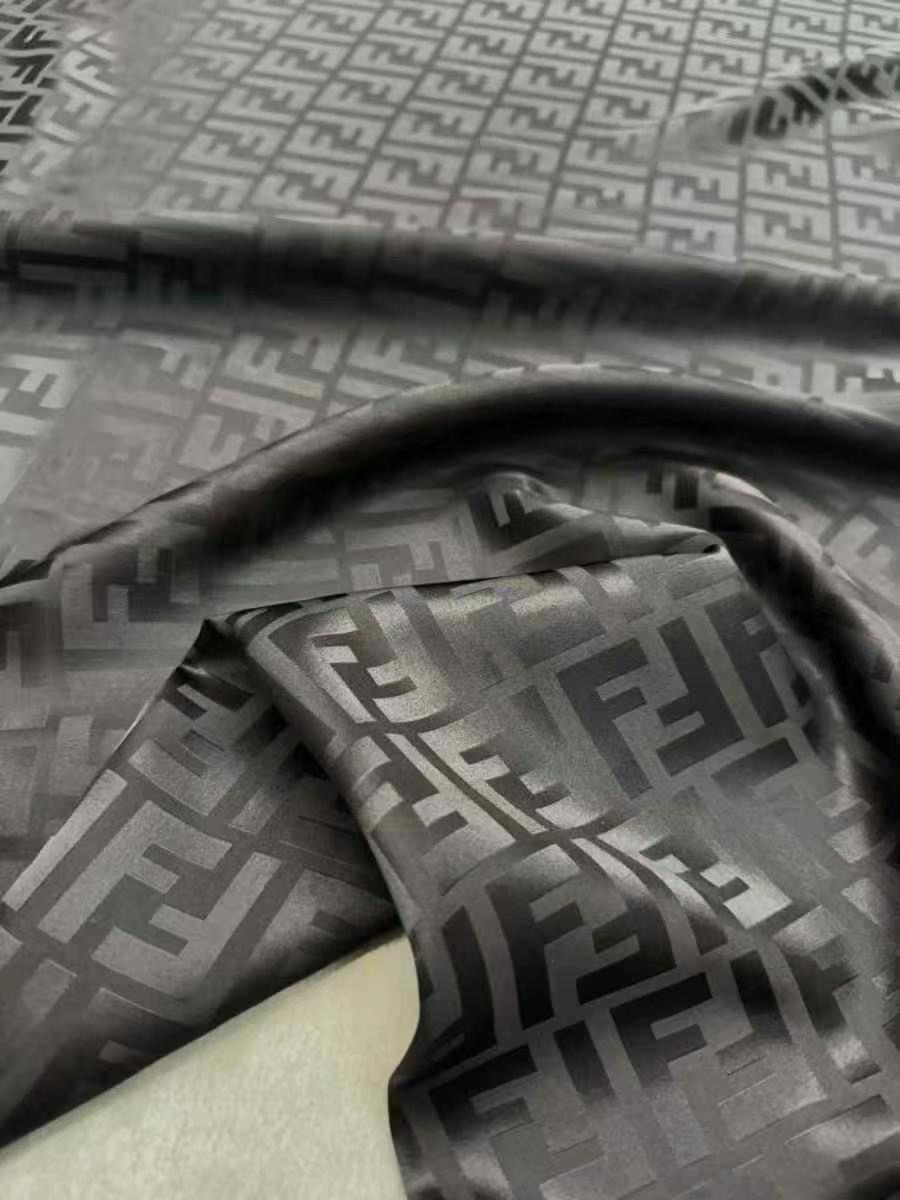 新款字母提花真丝缎面布料衬衫连衣裙垂坠阔腿裤桑蚕丝睡衣面料