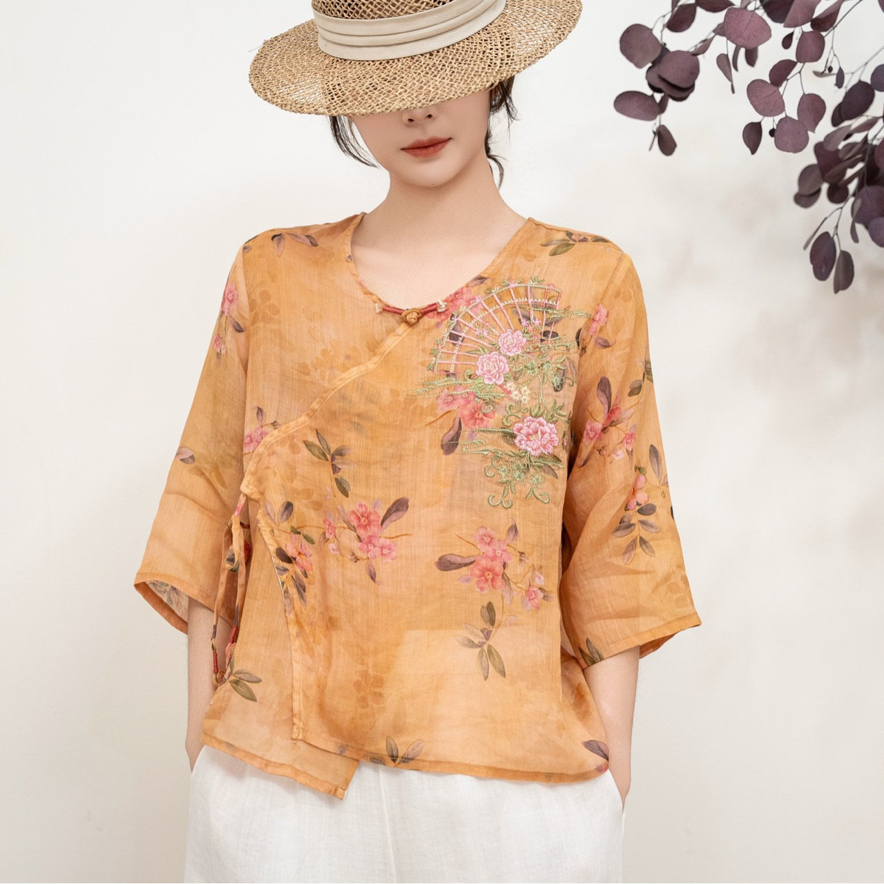 园园美衣季新款苎麻T恤衫女文艺时尚印花立领圆领五分袖拼接上衣