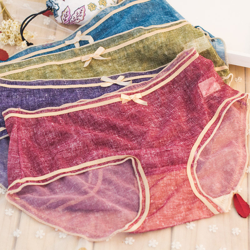 Slip jeunesse sexy en autre - Ref 644468 Image 3