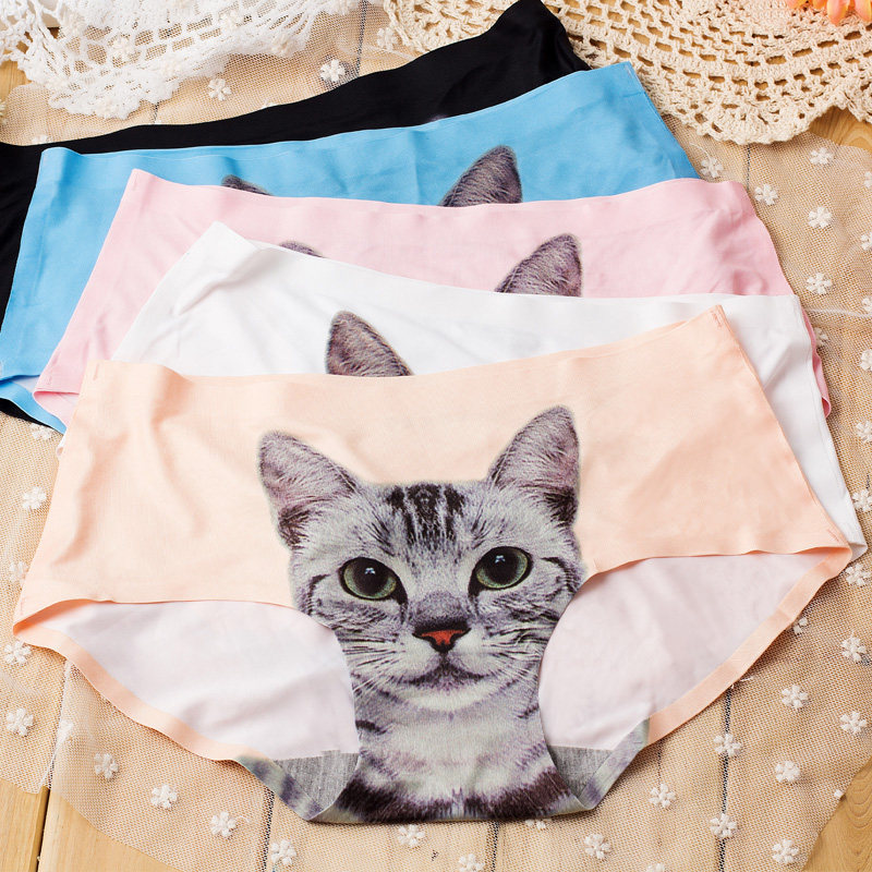 Slip jeunesse sexy en soie Ice - Ref 642831 Image 1