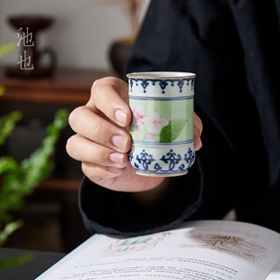 池也景德镇手绘青花缠枝莲百合闻香茶杯陶瓷主人杯品茗杯功夫茶具