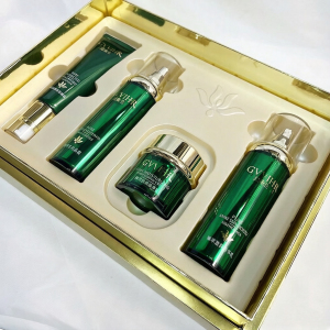 【正品】纪薇兰明兰本草臻萃鲜颜悦享套盒洗面奶爽肤水乳液面霜