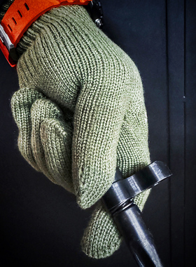 核爆炸保暖防寒防滑耐磨绿色黑色四季全指分指可触屏骑行针织手套