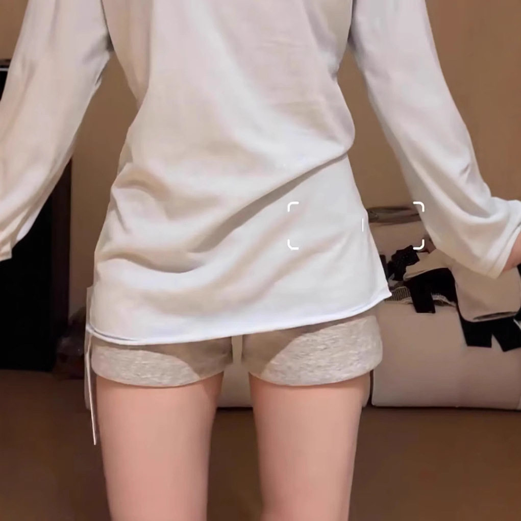 灰色运动短裤女2025夏季新款美式低腰辣妹修身显瘦休闲包臀热裤子