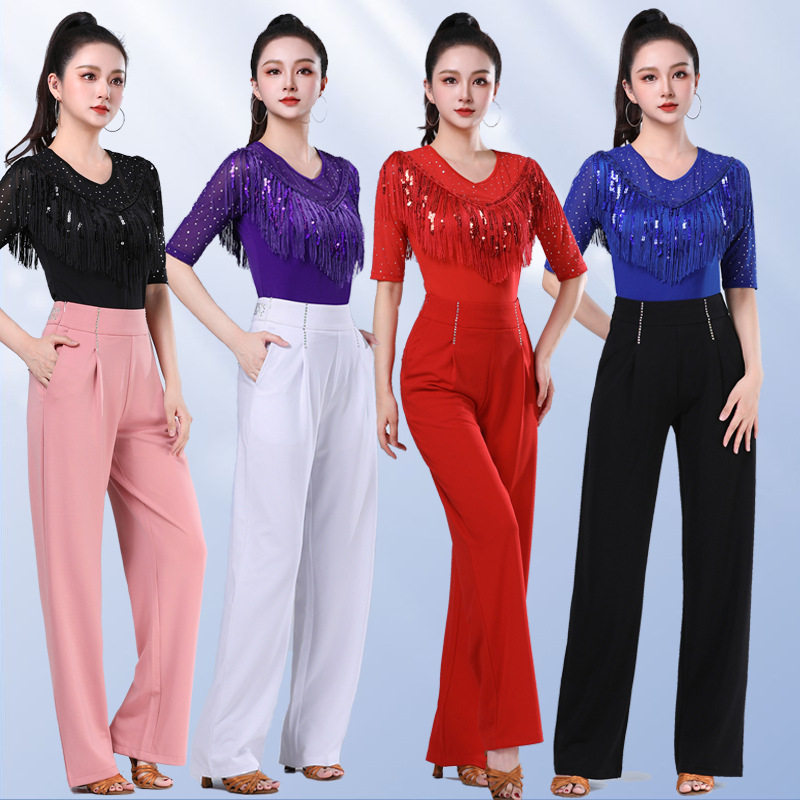 新款中袖广场舞服装女三步彩流苏