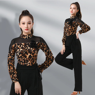 新款吉特巴摩登舞水兵舞服装女时尚拉丁镶钻立领灯笼袖广场舞演出