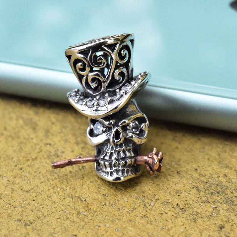 男女朋克潮镶嵌白钻立体求爱礼帽骷髅头泰银吊坠925纯银项链挂件