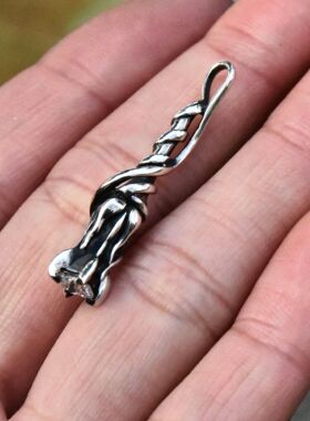 进口女士925纯银镶钻花苞吊坠